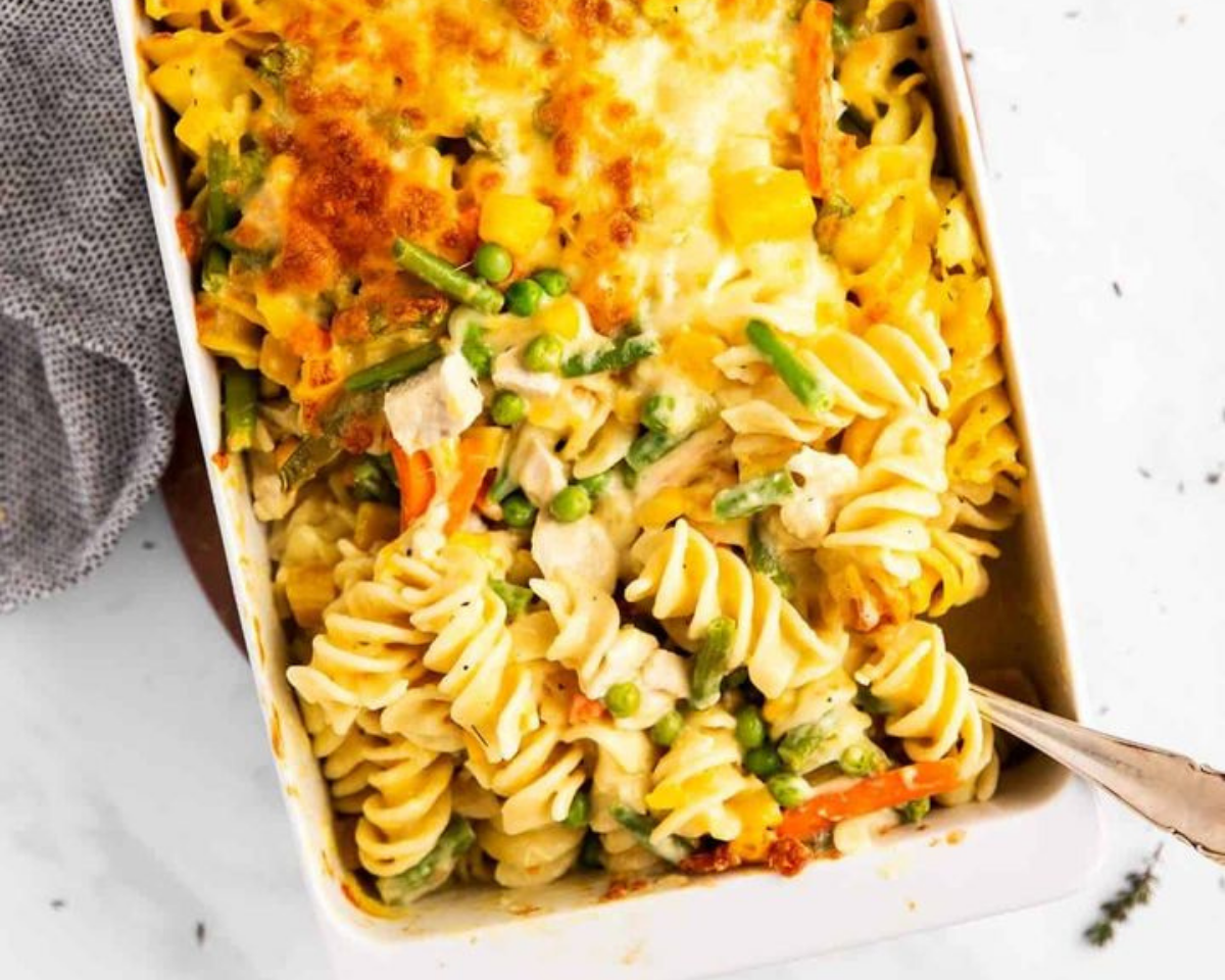 Casserole de nouilles à la dinde: A Comforting Delight