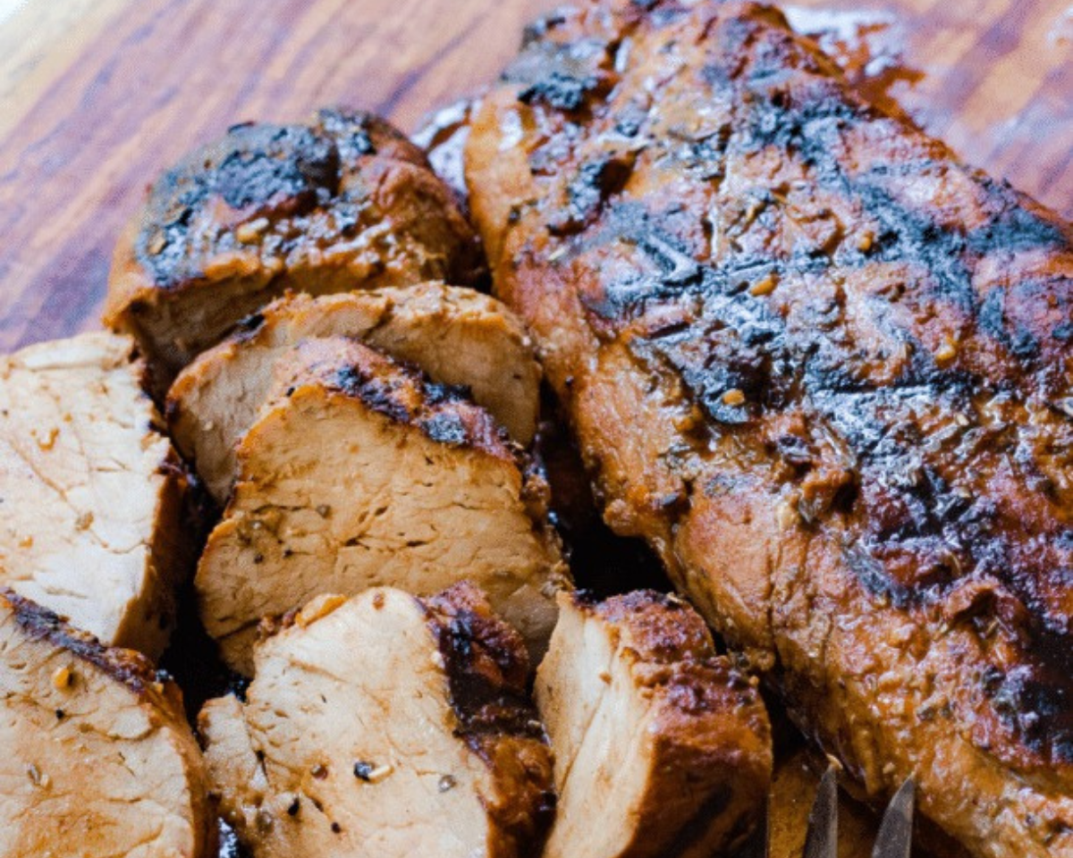 Filet de porc grillé sur BBQ: A Delectable BBQ Experience