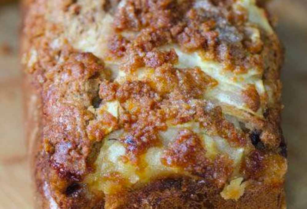 Cake Croustillant aux Poires Râpées, Spéculoos et Chocolat