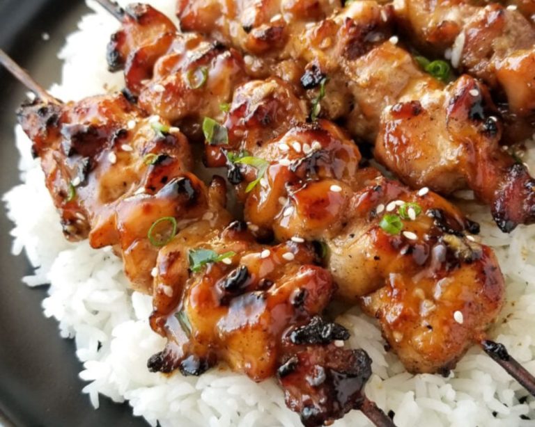 Brochettes de poulet Teriyaki : Une Explosion de Saveurs Grillées