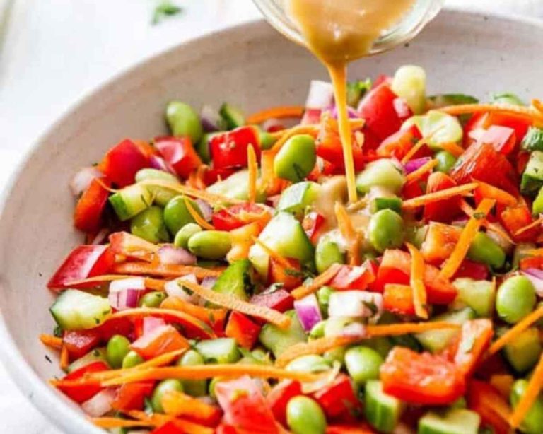 Salade asiatique Edamame avec vinaigrette au gingembre