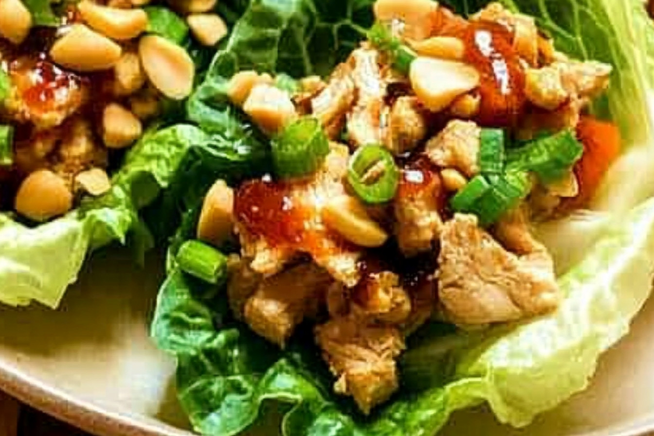 Wraps de laitue au poulet asiatique
